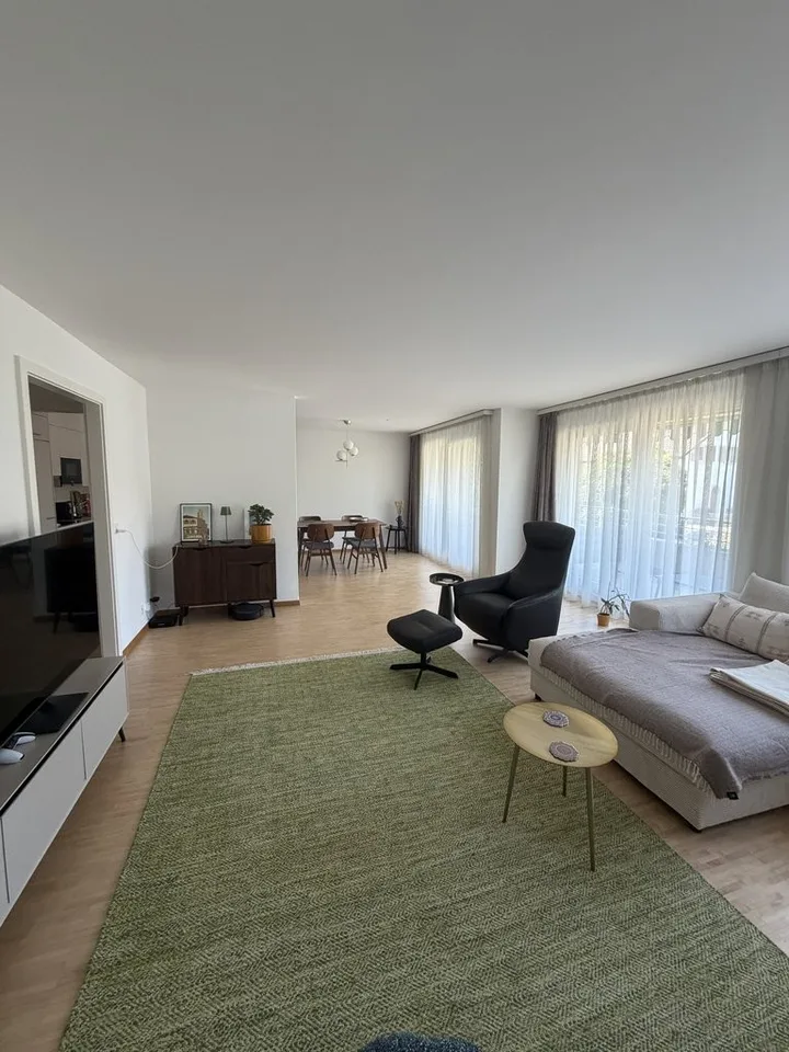 Bel appartement de 4,5 pièces proche du lac