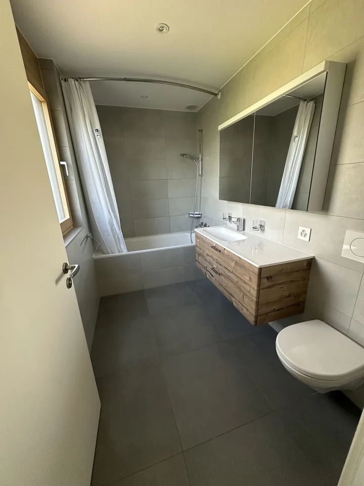 Appartement avec place garage — Saint-Sulpice, VD