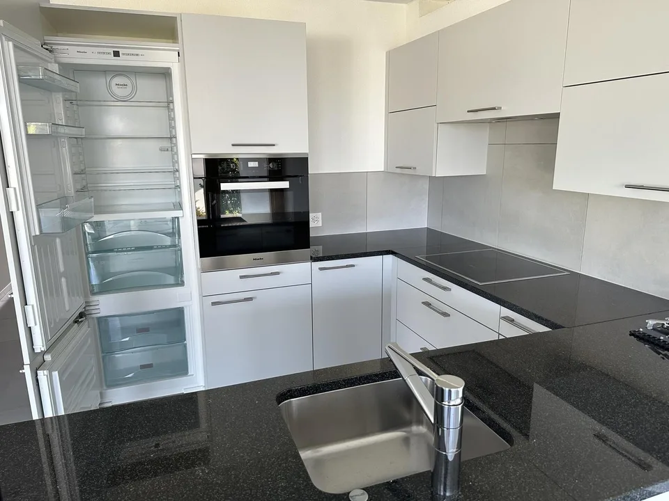 Appartement avec place garage — Saint-Sulpice, VD