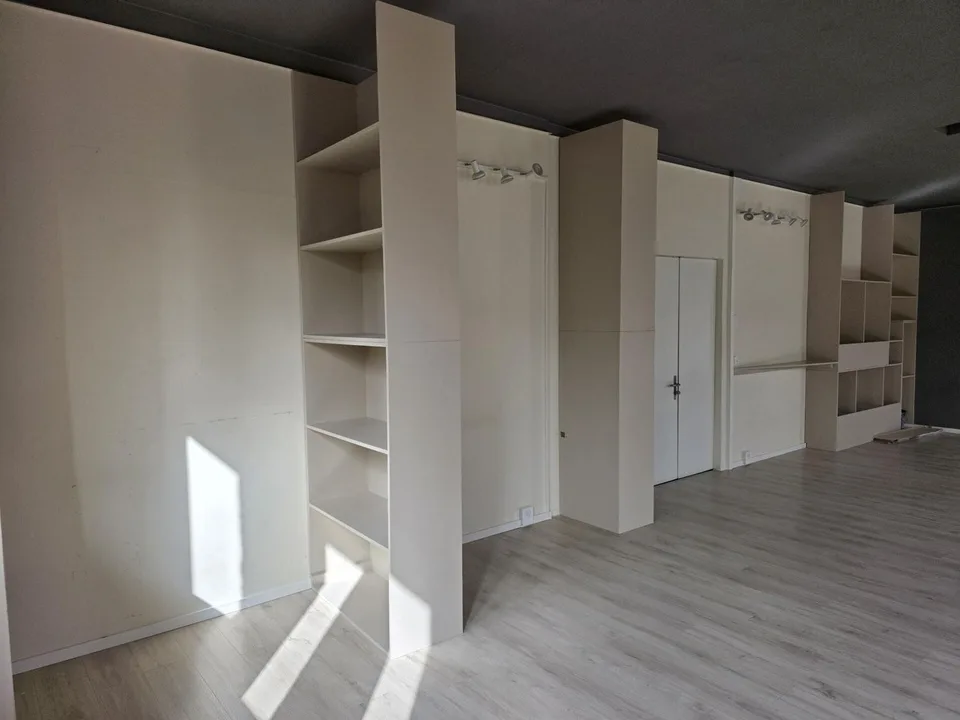 Open space de 62m2 à louer. Quartier du Flon
