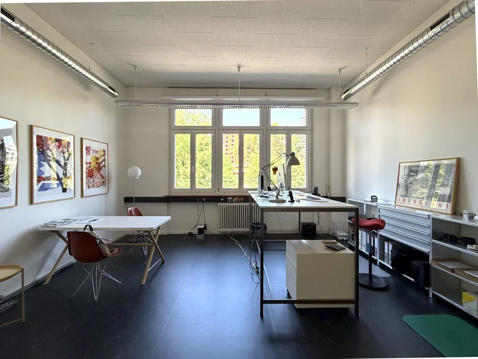 Schöner Büroraum in Lokstadt