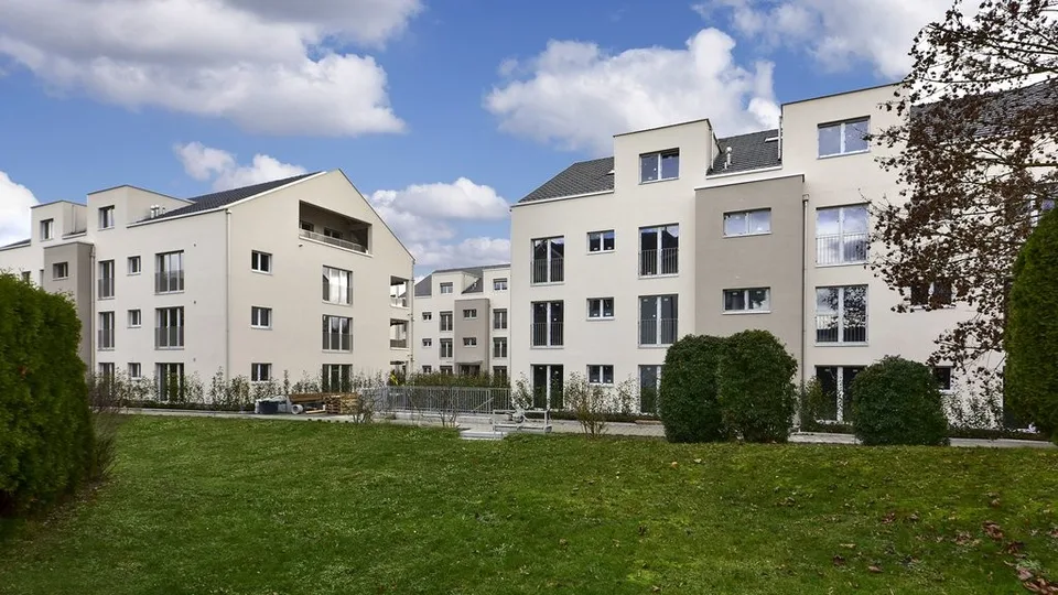 TOLLE 2.5 ZIMMER WOHNUNG MIT GROSSER TERRASSE
