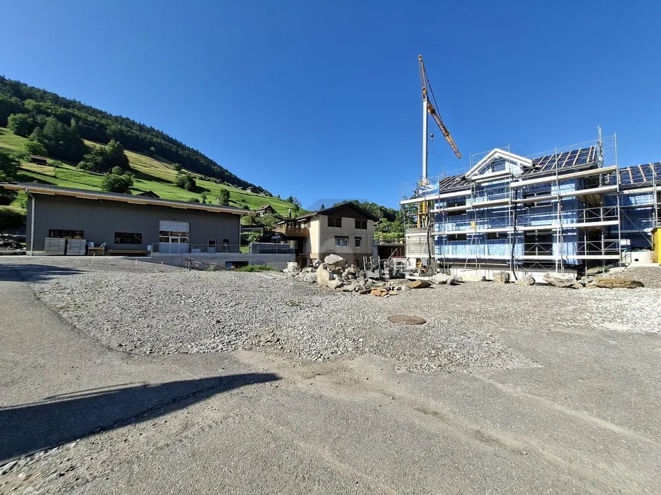 DEIN TRAUMHAUS IM GRÜNEN PARADIES