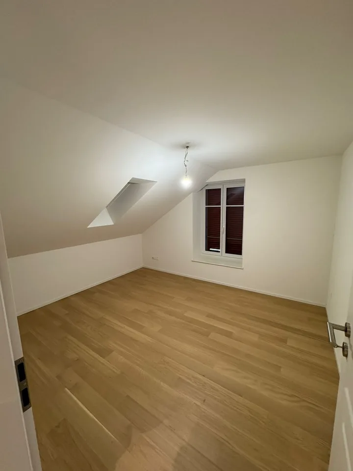 Appartement charmant de 3,5 pièces avec rénovation élégante !