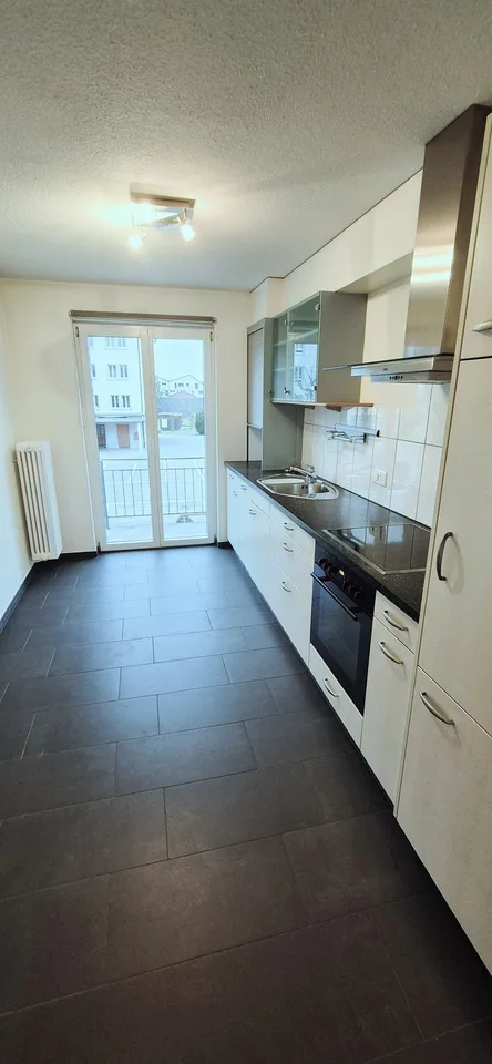 Charmante 3.5‑Zimmer‑Wohnung mit zwei Balkonen – zentral an der Hauptstrasse 26, Unterkulm
