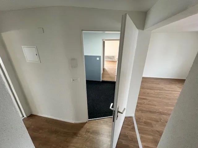 Schöne neu sanierte 2-Zimmer-Wohnungen zu vermieten