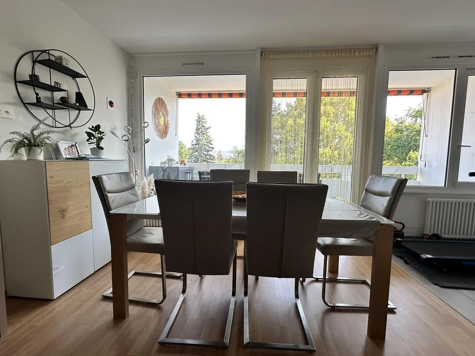 Route D’Epeisses 53, 1237 Avully - CHF 2’200 inkl. NK pro Monat