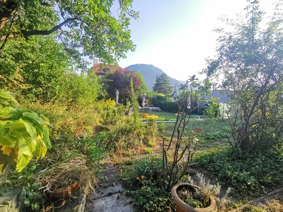 Nachmieter/-in für möbliertes Zimmer Nähe Spitäler gesucht