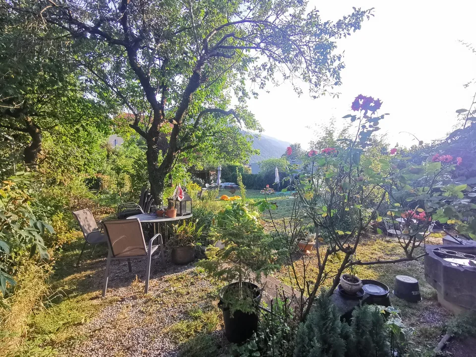 Nachmieter/-in für möbliertes Zimmer Nähe Spitäler gesucht