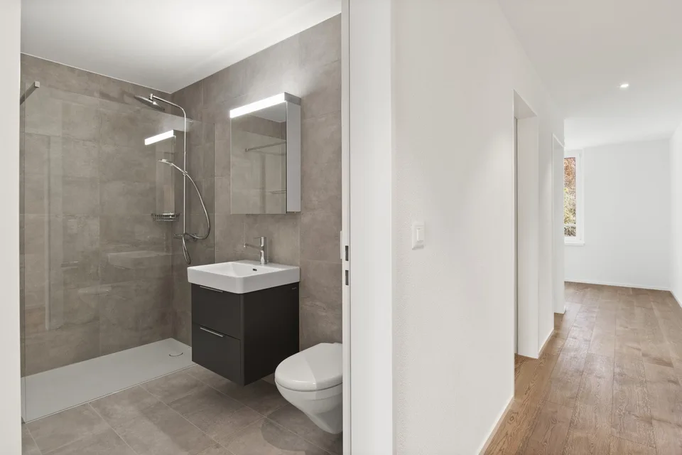 Exklusive 3.5 Zimmerwohnung in Rüti