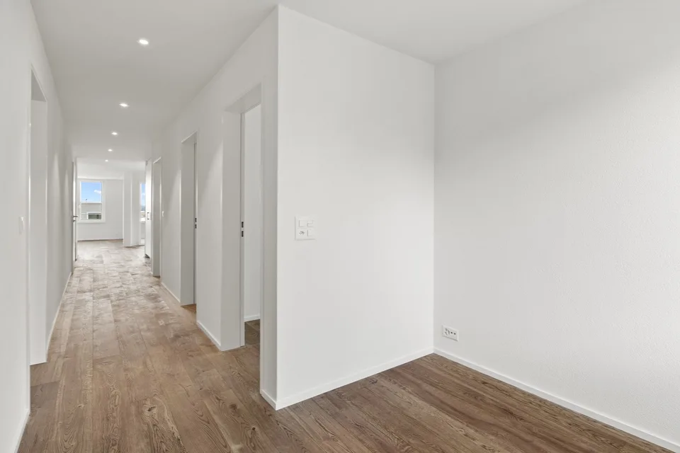 Exklusive 3.5 Zimmerwohnung in Rüti