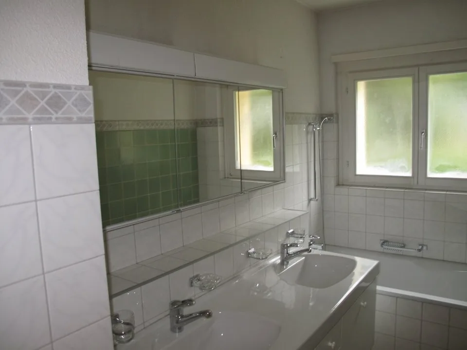 4.5 Zimmer Wohnung mit Seesicht in Küsnacht / befristet: 31.08.2027