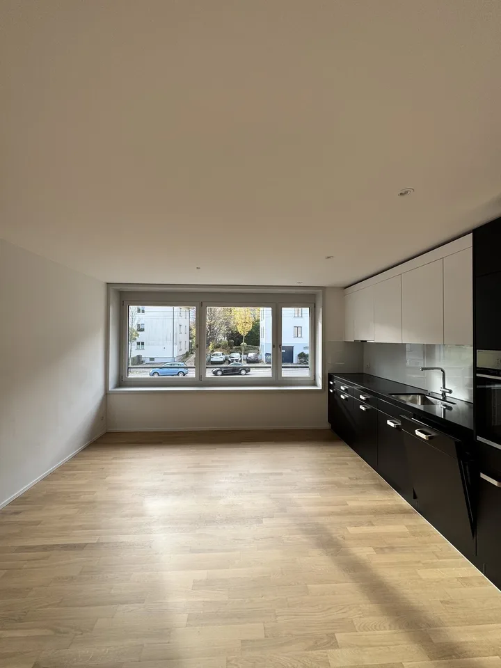 Luxuriöse 4er WG in Zürich | mit grosser Terrasse