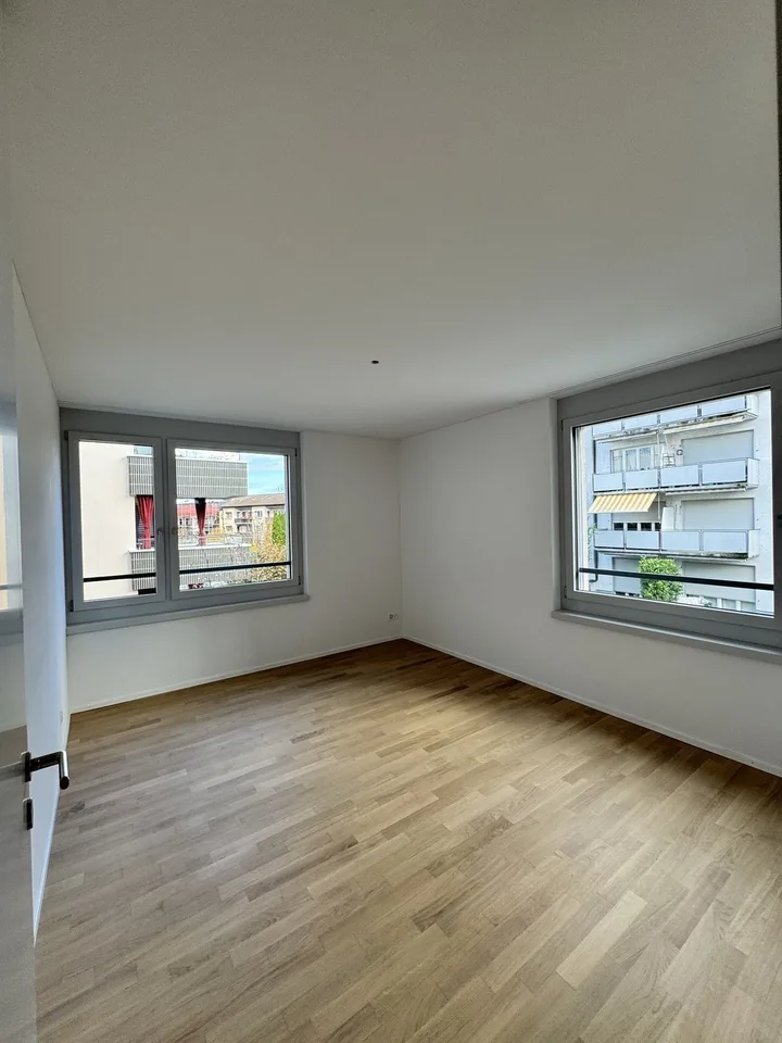 Luxuriöse 4er WG in Zürich | mit grosser Terrasse