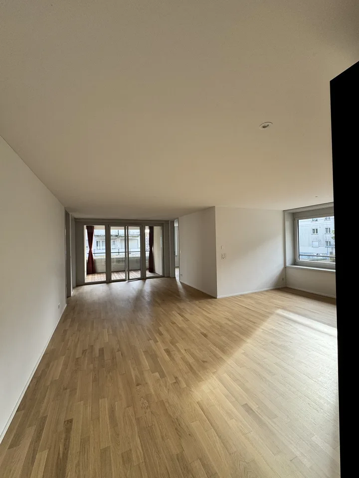 Luxuriöse 4er WG in Zürich | mit grosser Terrasse
