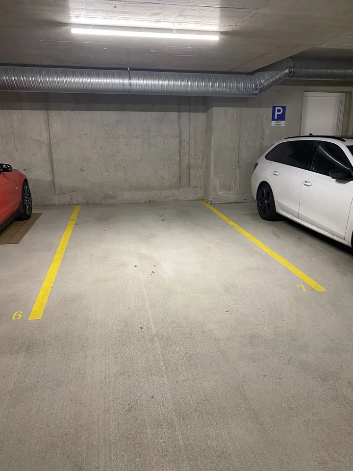 Zwei Tiefgaragenplätze in Gächlingen zu vermieten