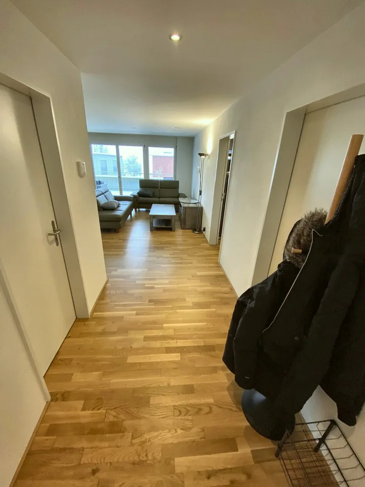 2.5-Zimmer-Wohnung mit grosser Terrasse in Adlikon