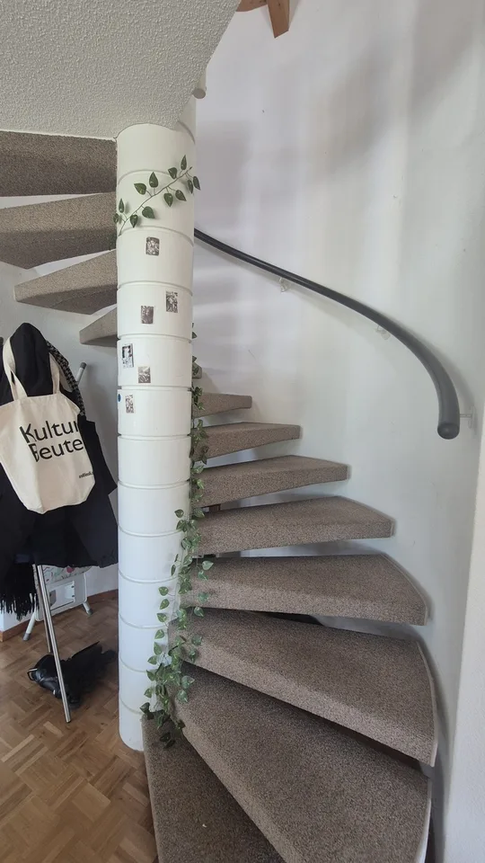 Schönes Dachgeschoss WG Zimmer im.Herzen von Bülach