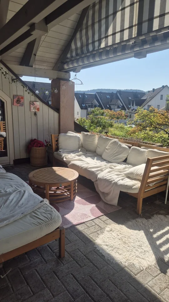 Schönes Dachgeschoss WG Zimmer im.Herzen von Bülach