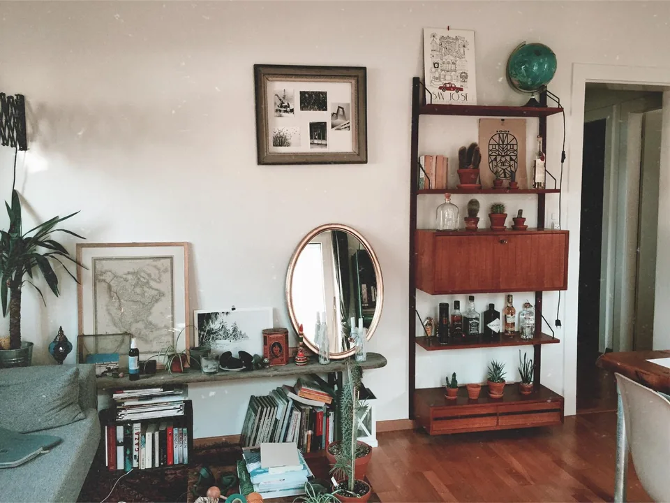 Temporary Charming 2.5-Room Apartment in Zurich Wipkingen — Until the End of December