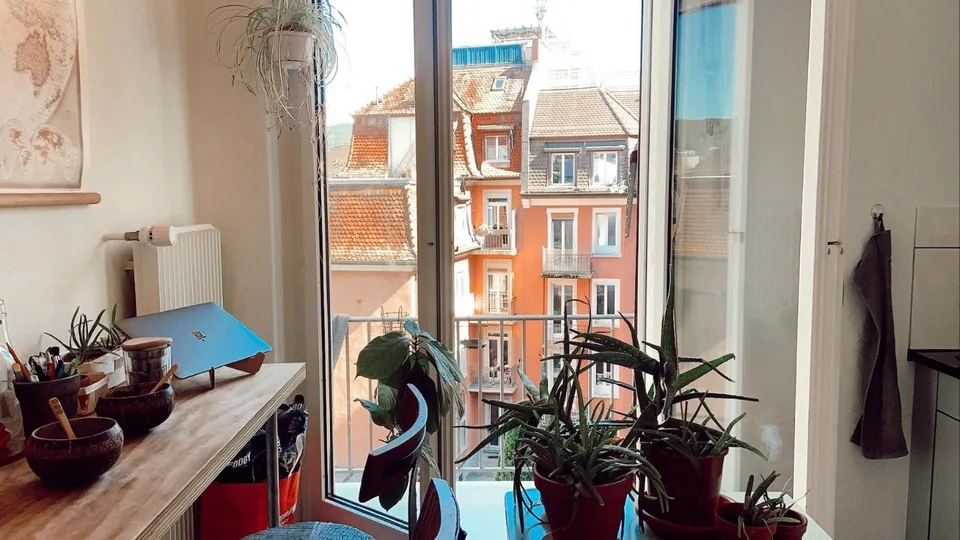 Temporary Charming 2.5-Room Apartment in Zurich Wipkingen — Until the End of December