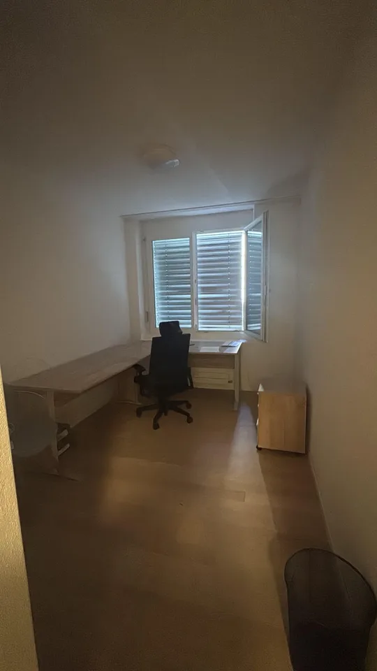 Washer + Dryer included!