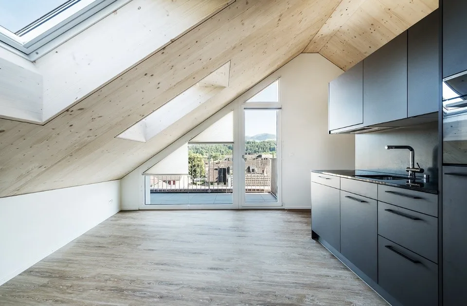 Charmante 1.5-Zimmer-Dachwohnung mit Aussicht in Schmerikon