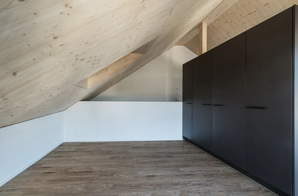 Charmante 1.5-Zimmer-Dachwohnung mit Aussicht in Schmerikon