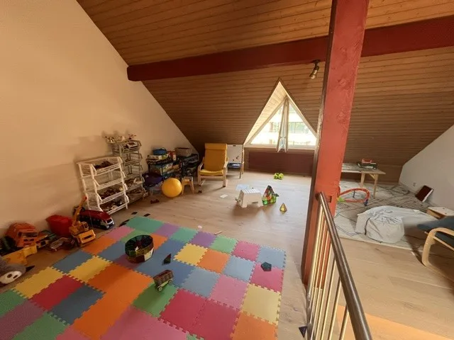 Schönes, geräumiges Reihenhaus für die ganze Familie mit privatem Gart