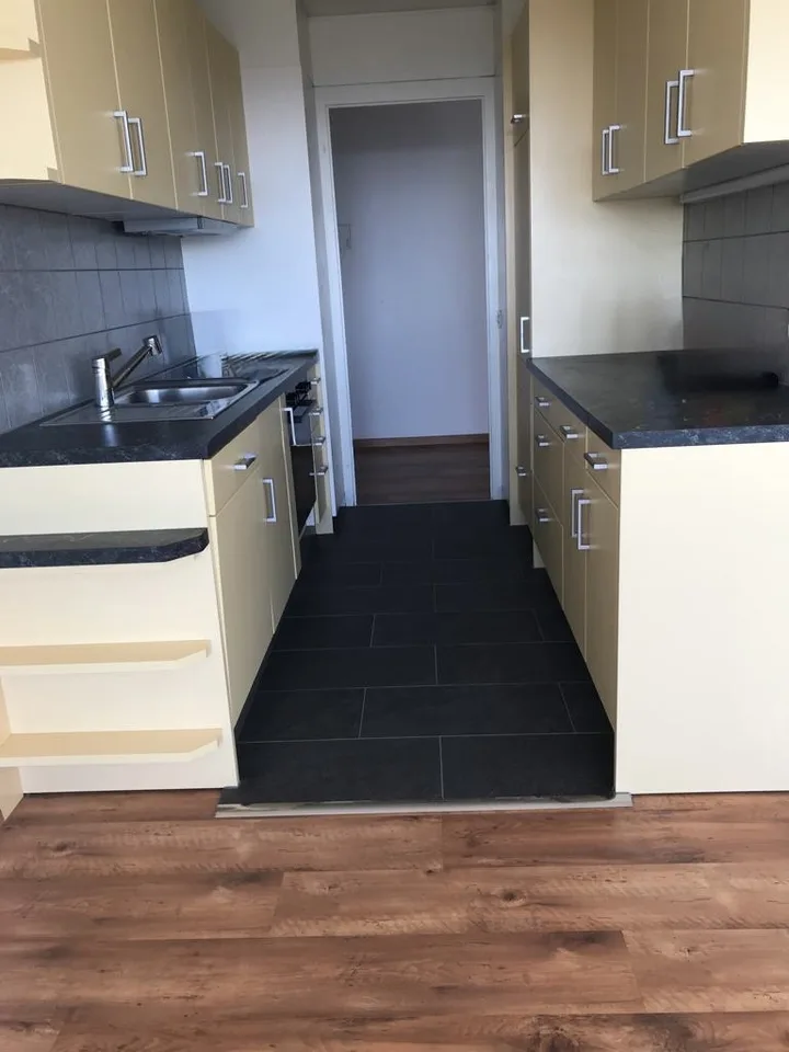 Schöne Wohnung in Evilard