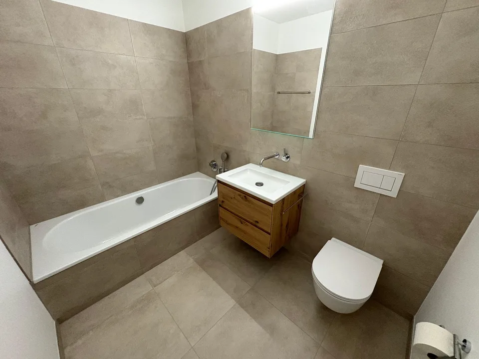 Modern 3.5-Room Apartment at Sankt Johanns-Platz