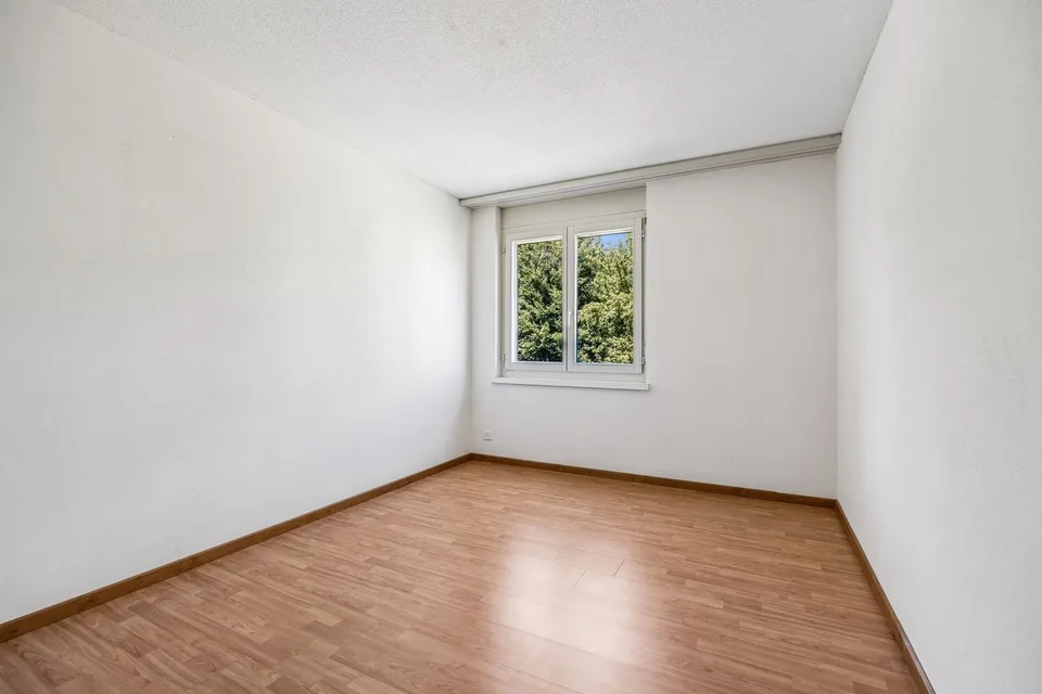 Appartement de 4,5 pièces convivial pour les familles dans un quartier calme