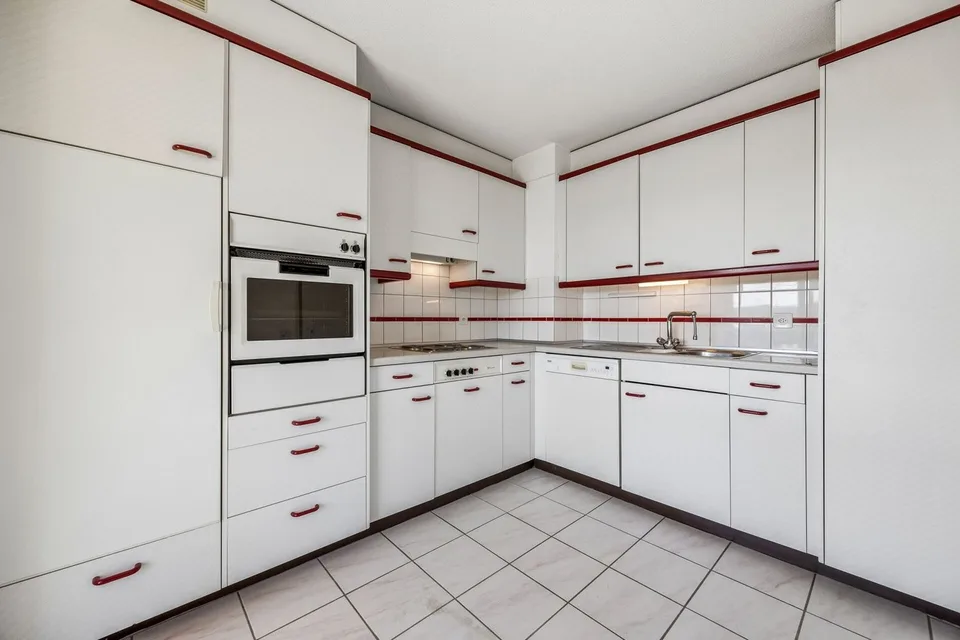 Appartement de 4,5 pièces convivial pour les familles dans un quartier calme