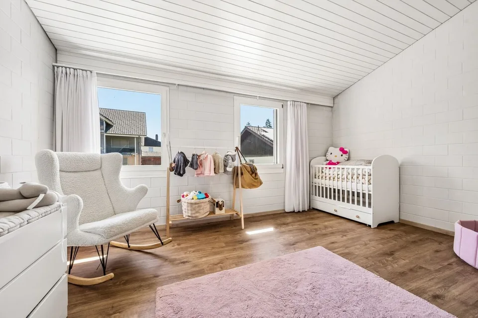 Modernes 4.5-Zimmer-Reihenmittelhaus mit Garten und viel Privatsphäre