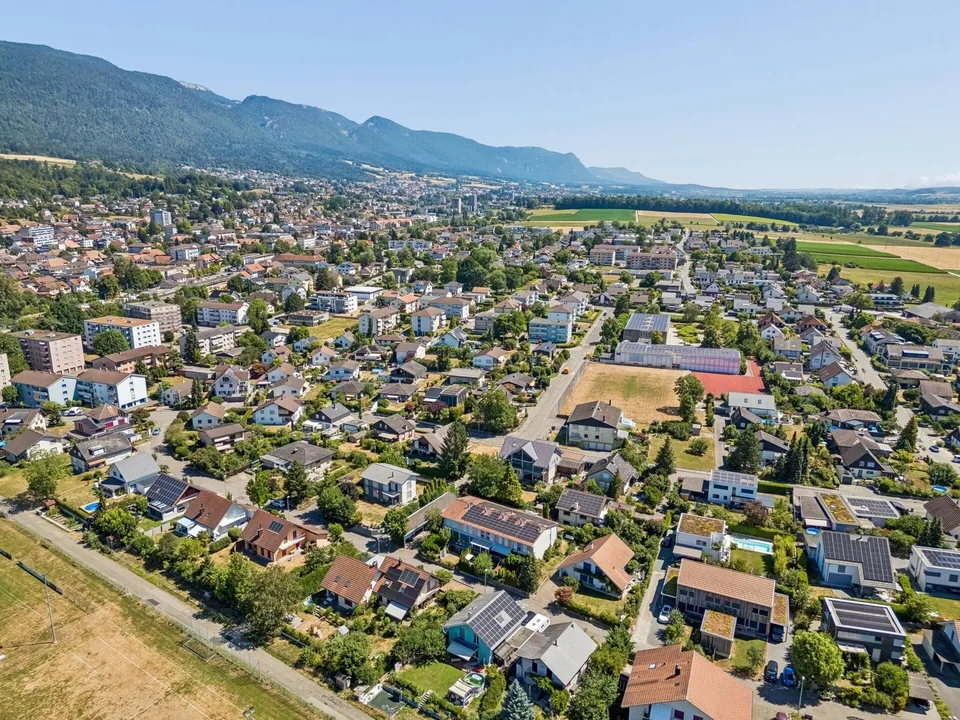 Modernes 4.5-Zimmer-Reihenmittelhaus mit Garten und viel Privatsphäre