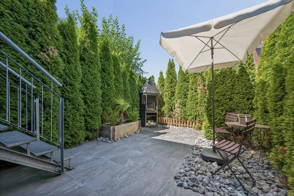 Modernes 4.5-Zimmer-Reihenmittelhaus mit Garten und viel Privatsphäre