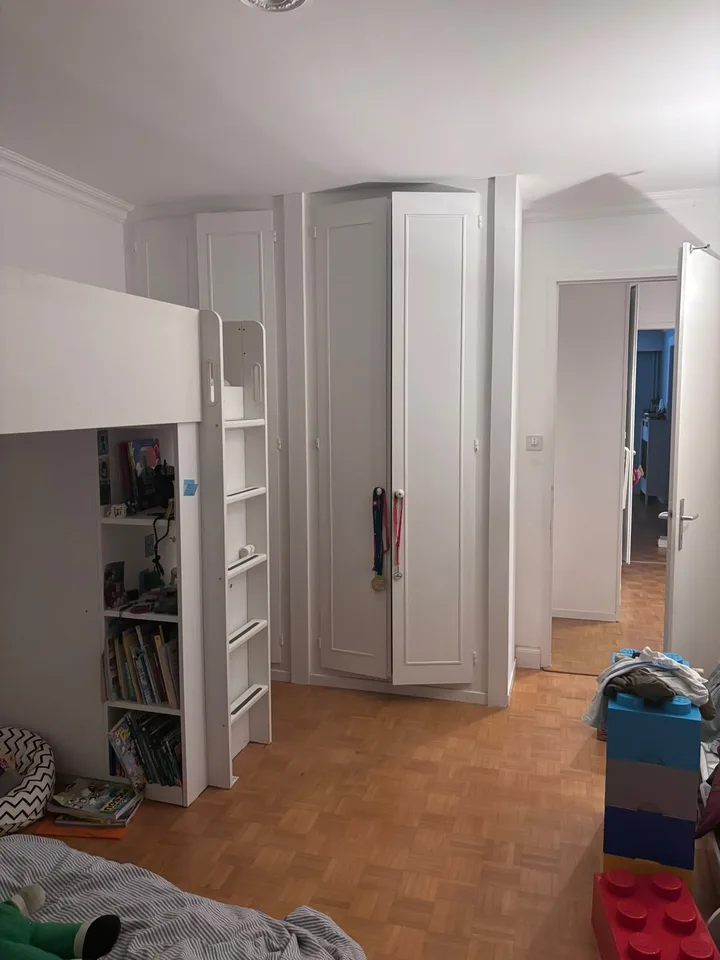 À louer – Bel appartement de 4 pièces avec deux balcons à Meinier