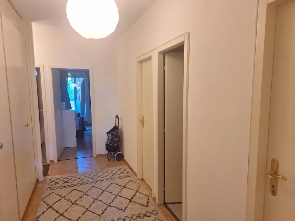 Spacious Furnished 3-Bedroom Apartment in Malagnou – 12-Month Sublet