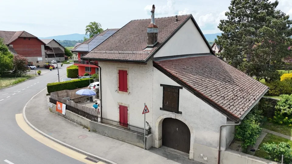 Maison villageoise de caractère à Daillens, 6.5 pièces / 180 m²