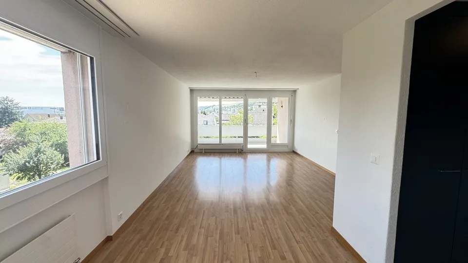 3.5-room apartment on the 2nd floor with a sunny balcony