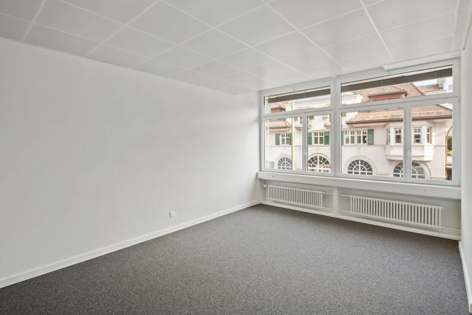 Moderne und helle Bürofläche an zentraler Lage in Wetzikon