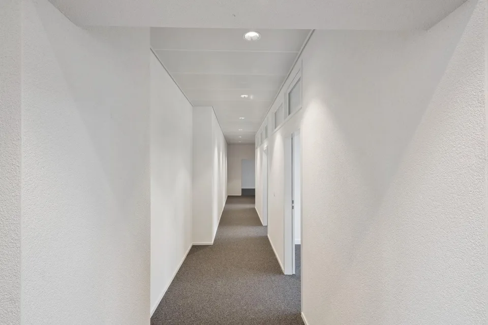 Moderne und helle Bürofläche an zentraler Lage in Wetzikon