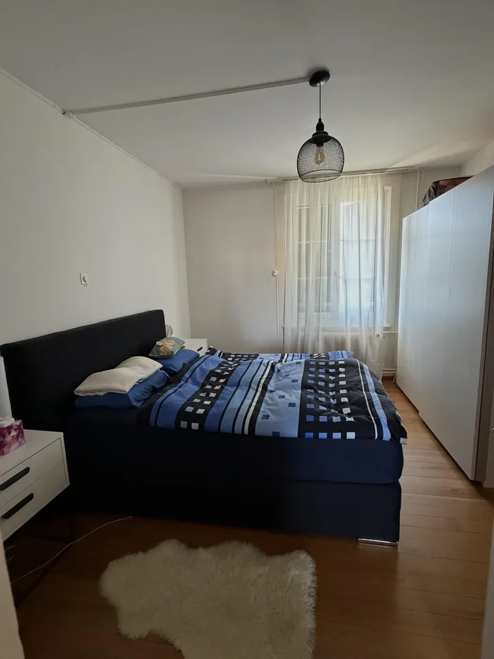 Schöne Altbauwohnung mit Charme an zentraler Lage