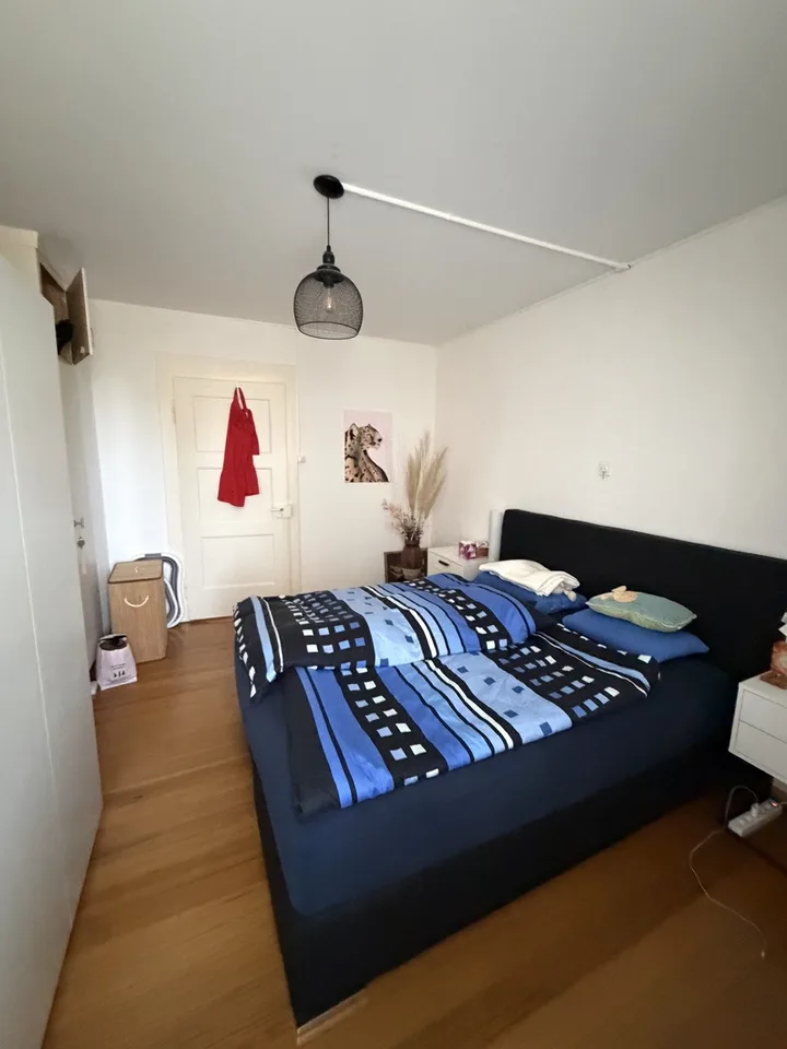 Schöne Altbauwohnung mit Charme an zentraler Lage