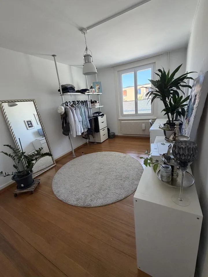 Schöne Altbauwohnung mit Charme an zentraler Lage