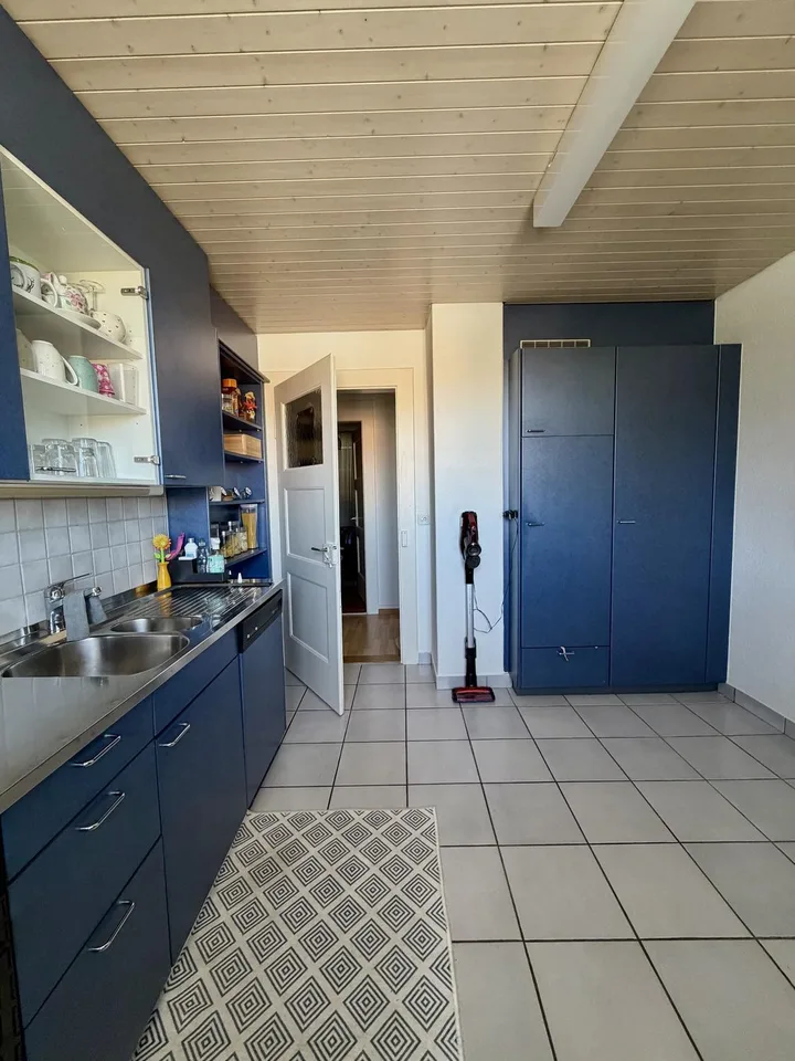 Schöne Altbauwohnung mit Charme an zentraler Lage