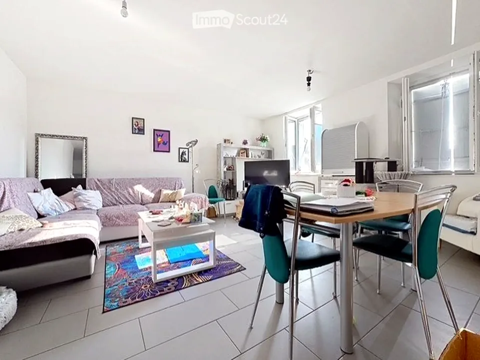 Prachtvolles 2.5-Zimmer-Apartment im 2. Stock zur sofortigen Miete im Zentrum von Payerne