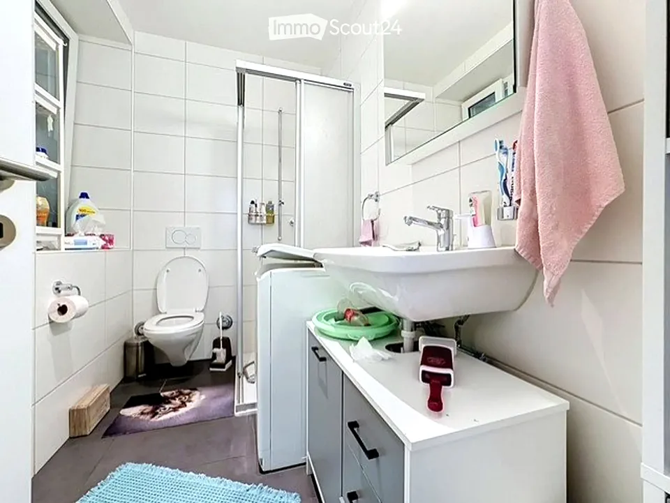 Prachtvolles 2.5-Zimmer-Apartment im 2. Stock zur sofortigen Miete im Zentrum von Payerne