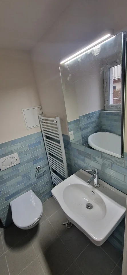 Schöne, helle Altbauwohnung