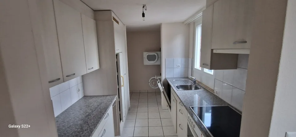 Schöne, helle Altbauwohnung